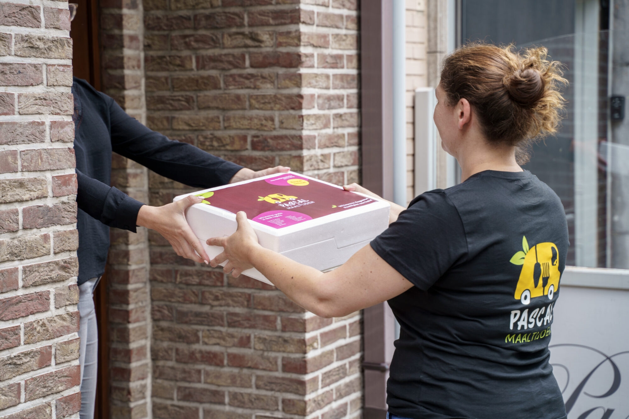 Een sfeerafbeelding van Maaltijden Pascal die een Webapp liet maken door Heave Websites & Webapps Antwerpen